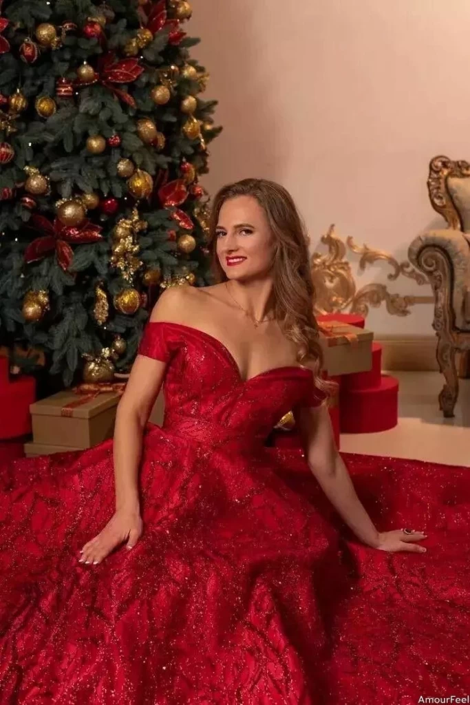 Olena Profile image 1