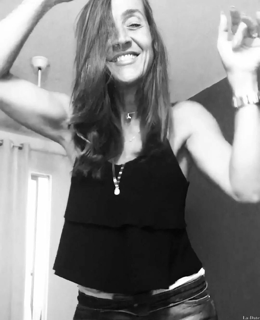 Nahomy Profile image 3