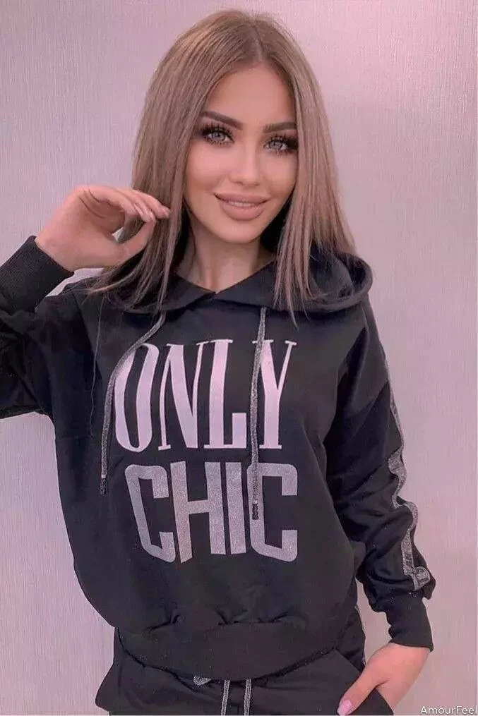 Olga Profile image 1