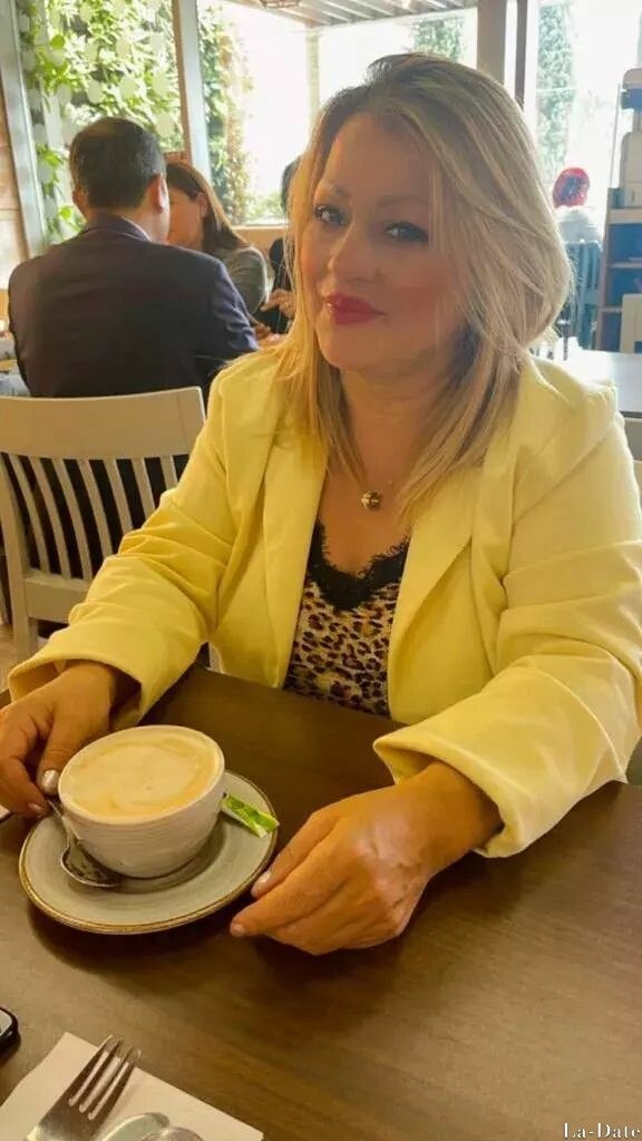 Viviana Profile image 3