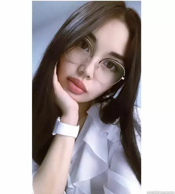 Laura Profile image 1