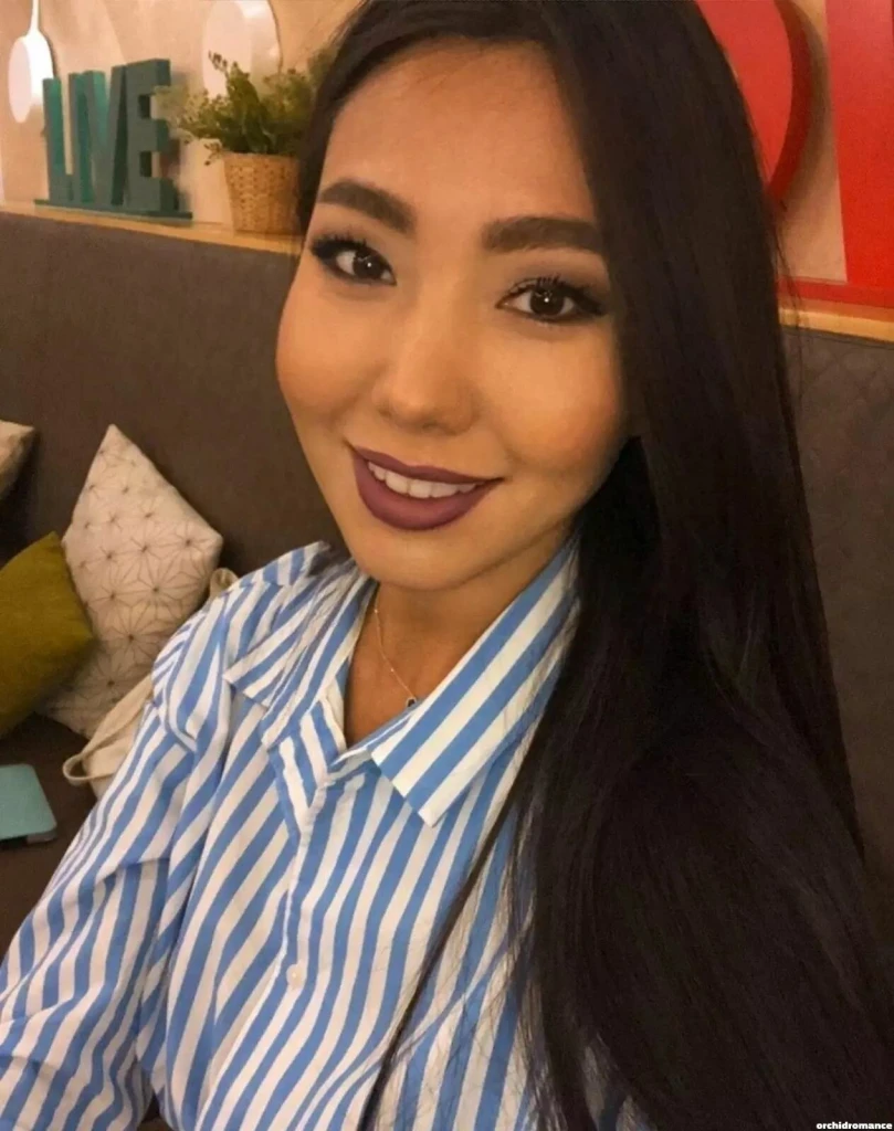 Feride Profile image 4