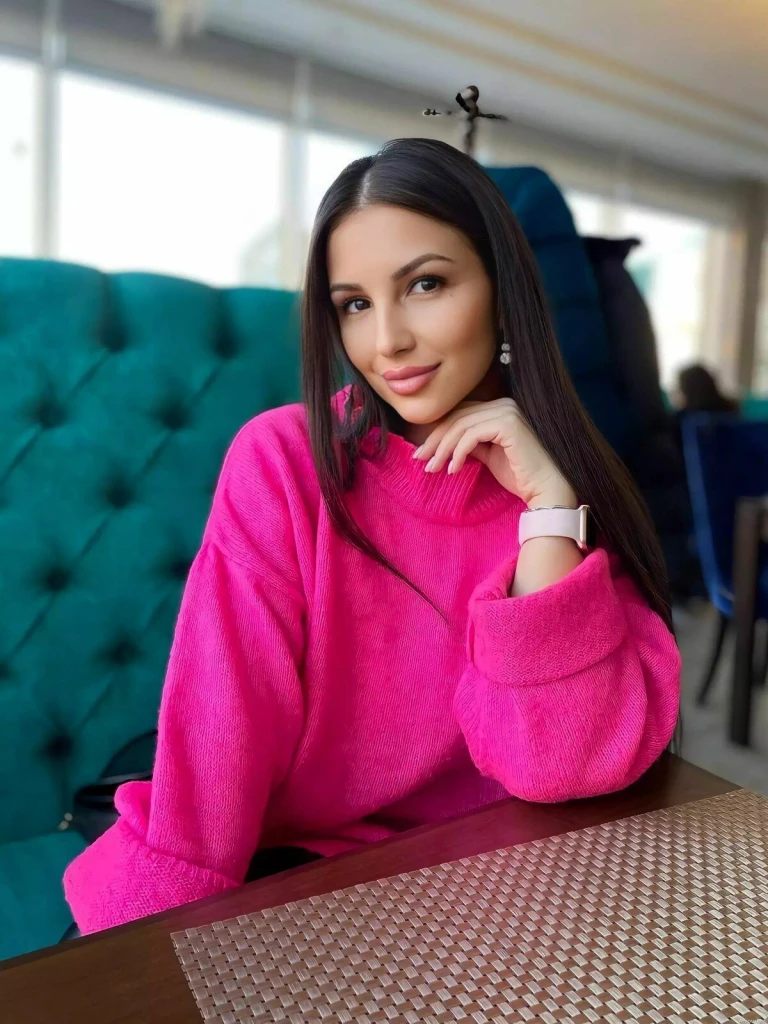 Viktoriya Profile image 2