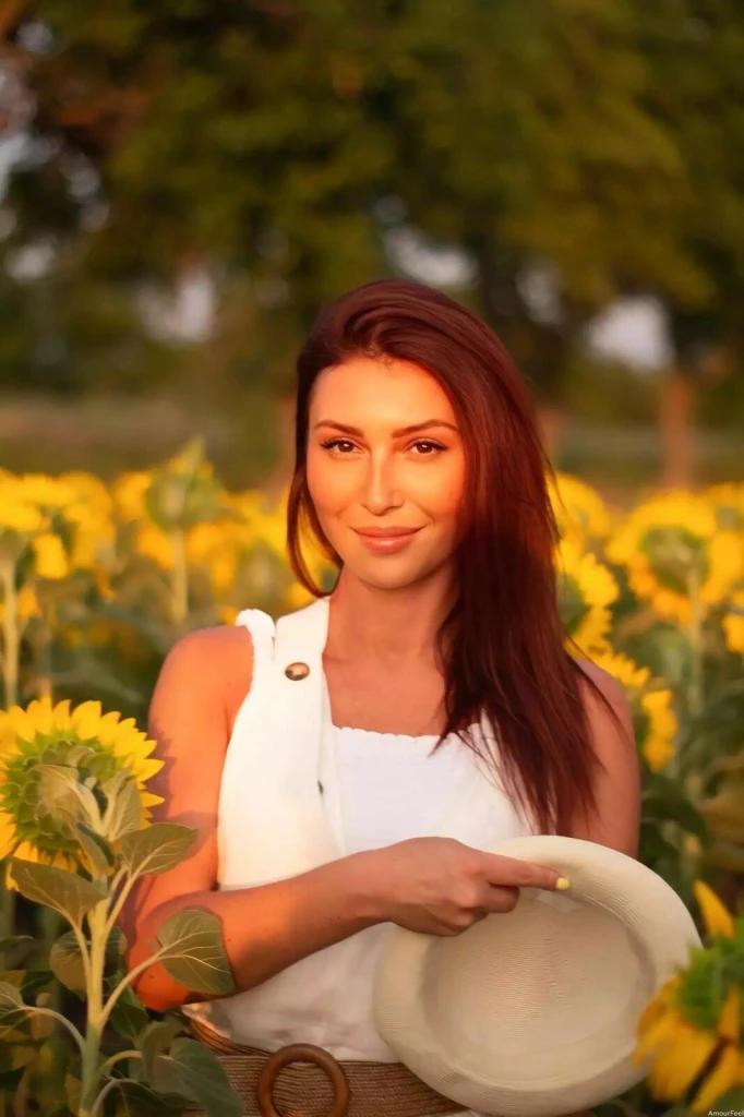 Ksenia Profile image 4