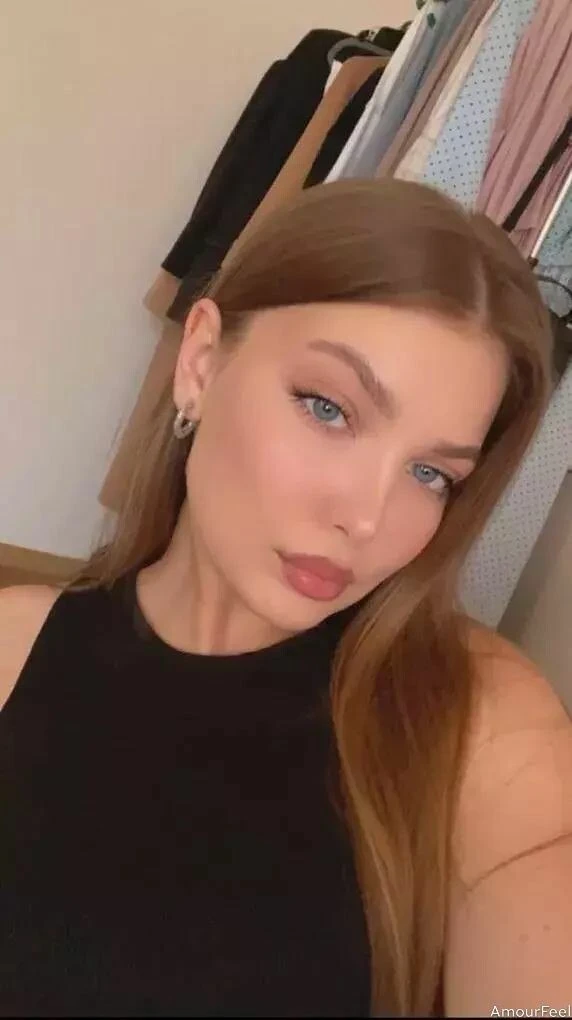 Arina Profile image 3