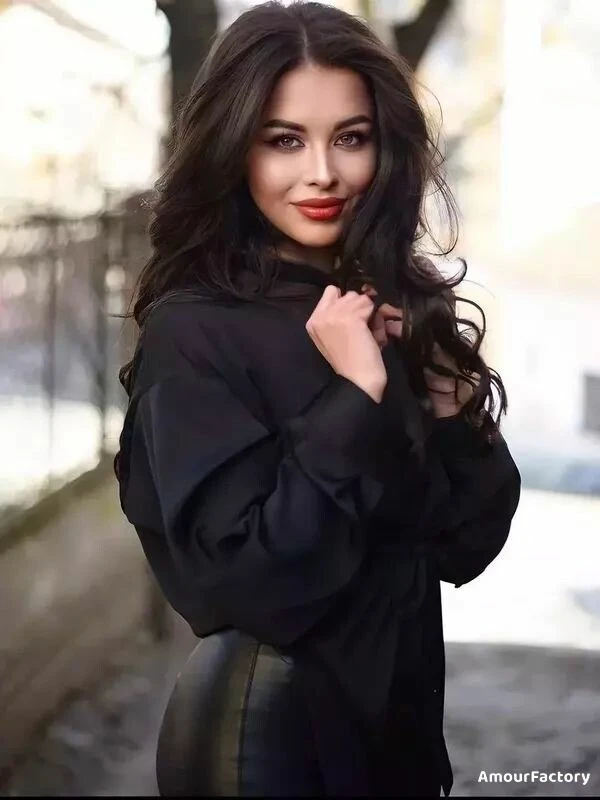 Dorina Profile image 1