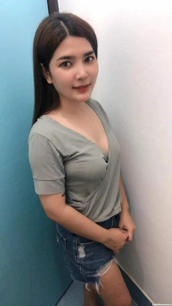 Lisa Profile image 3