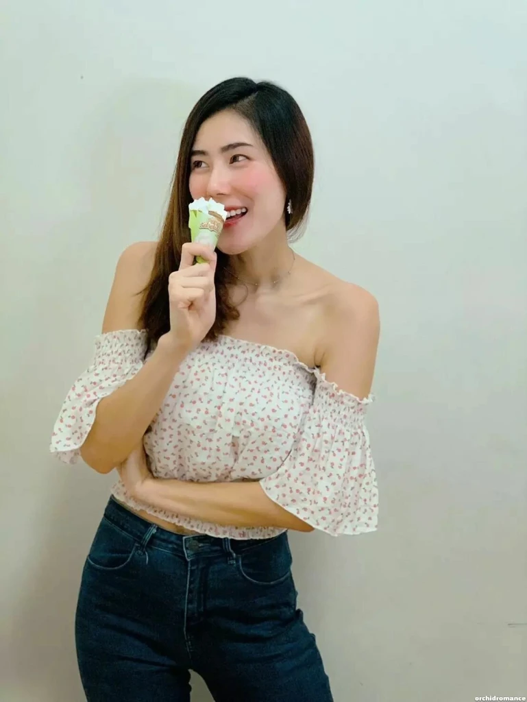 Mira Profile image 6