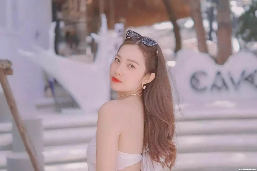 Parichat Profile image 2