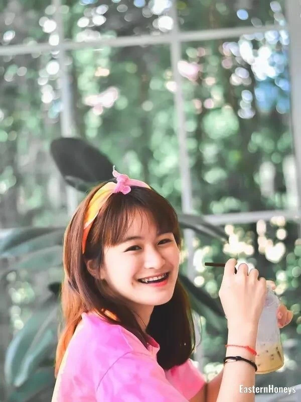 Chariya Profile image 1