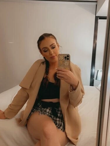 ᴍ᭄ꦿⁱˢˢQᵘᵉᵉⁿ ツ Profile image 1