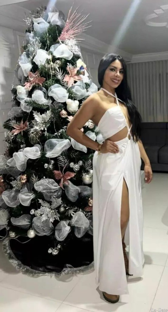 Paula Profile image 1