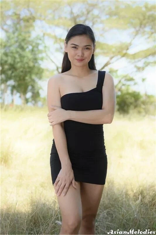 Rosemarie Profile image 3