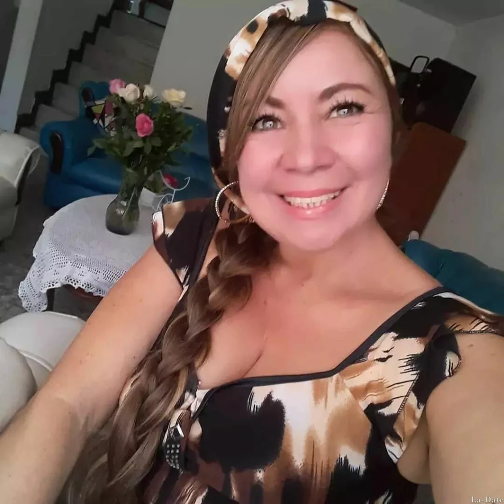 Yelitza Profile image 6