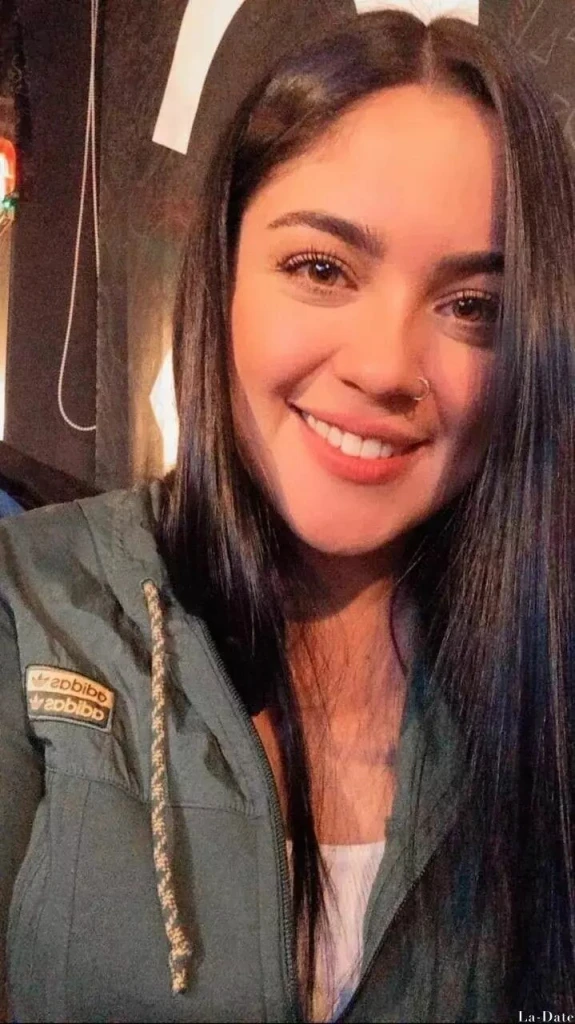 Deborath Profile image 6