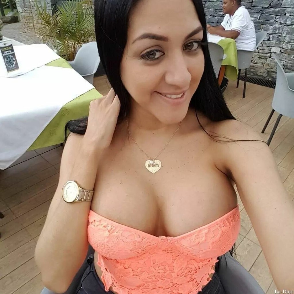 Isabel Profile image 5