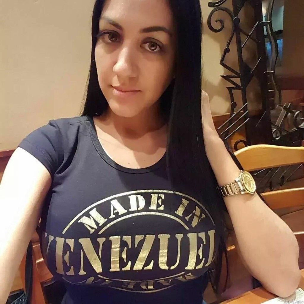 Isabel Profile image 2