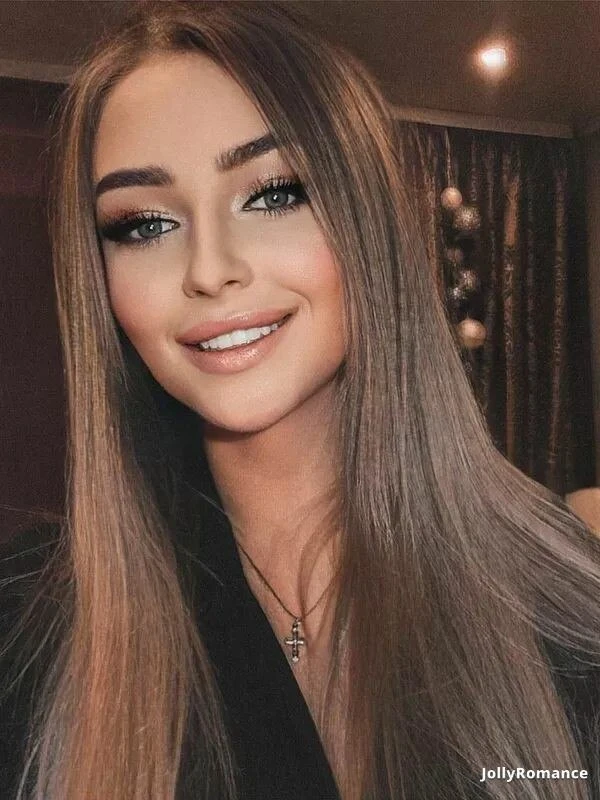 Alisija Profile image 2