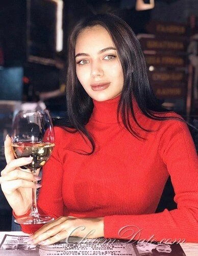 Ekaterina Profile image 1