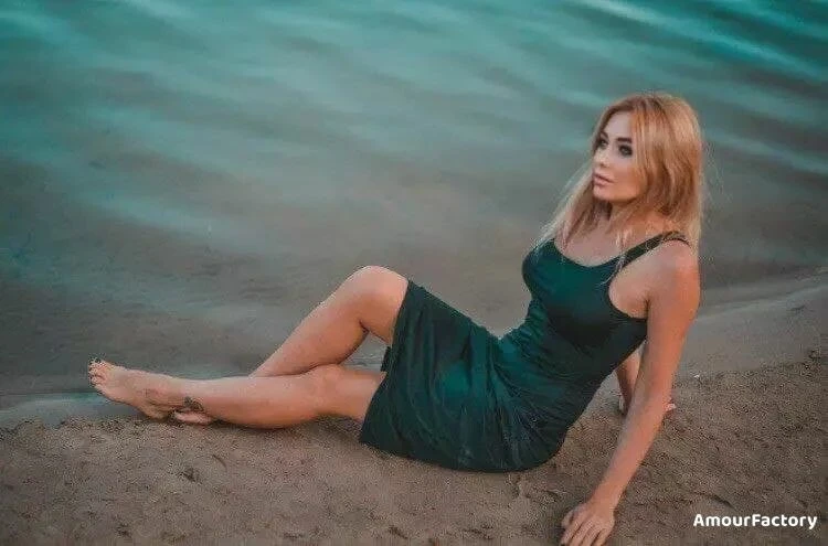 Alina Profile image 3