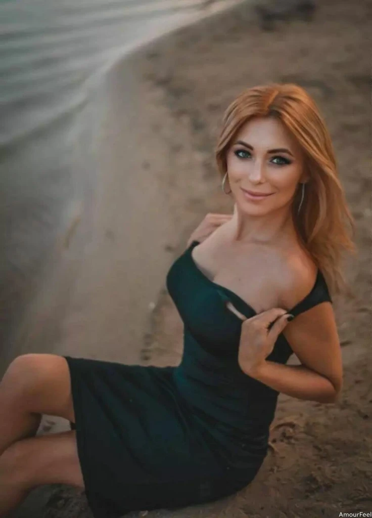 Alina Profile image 2