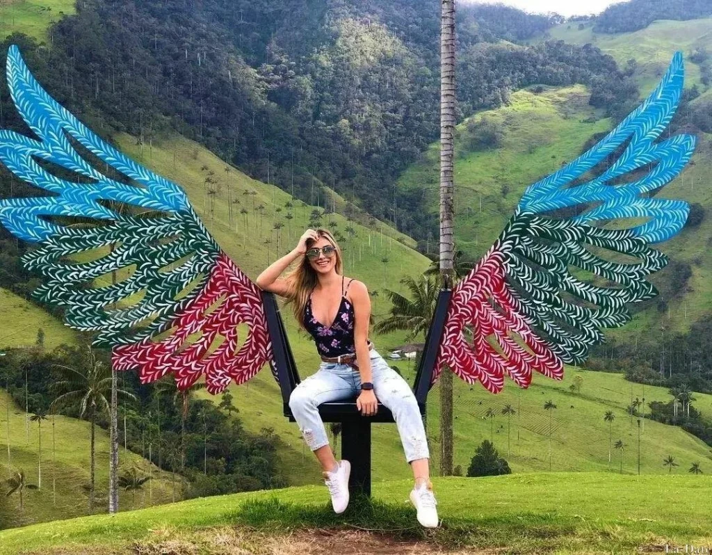 Valentina Profile image 6