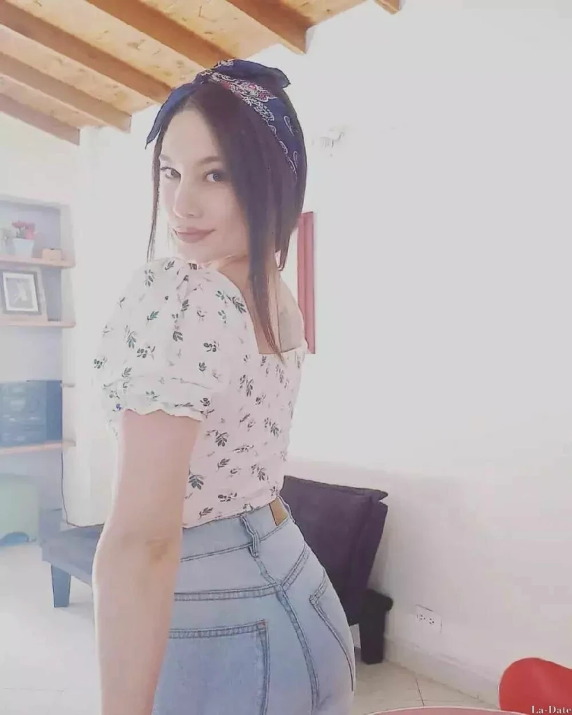 Diana Profile image 1