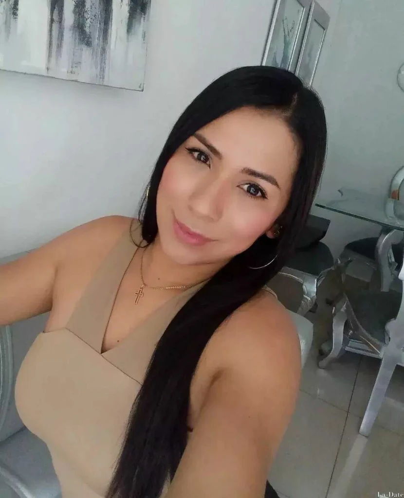 Maria Profile image 1