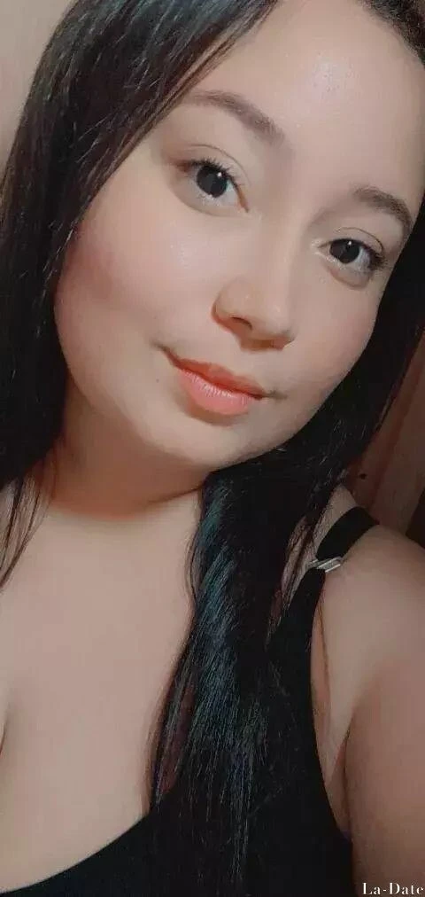 Linda Profile image 4