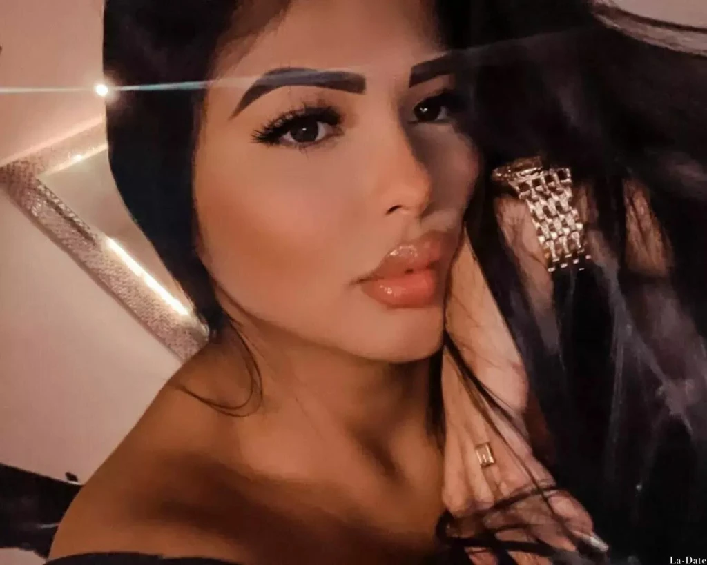 Nomar Profile image 5