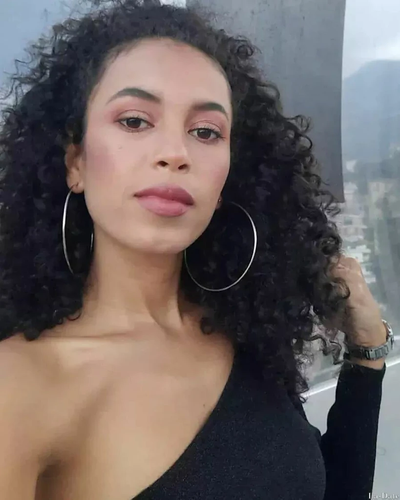 Dennis Profile image 5