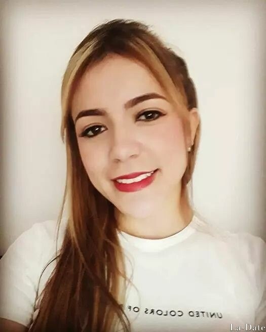 Franci Profile image 2