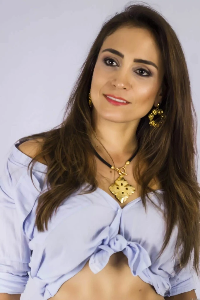 Shayra Profile image 3