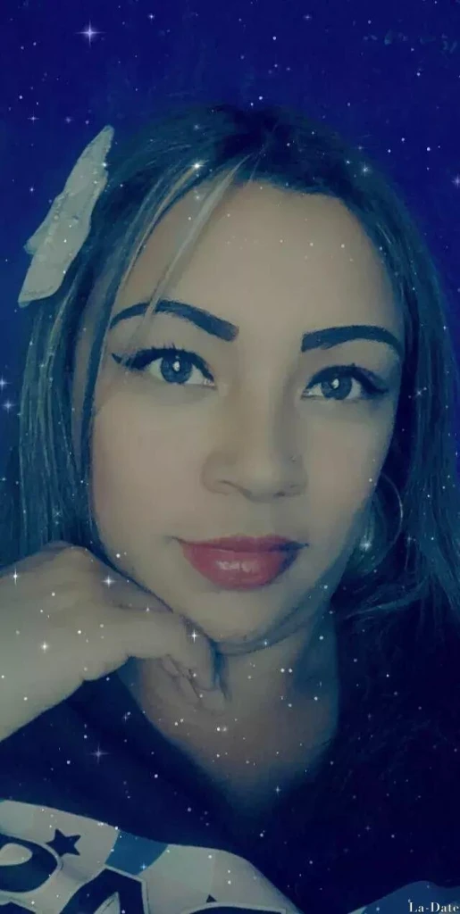 Maria Fernanda Profile image 3