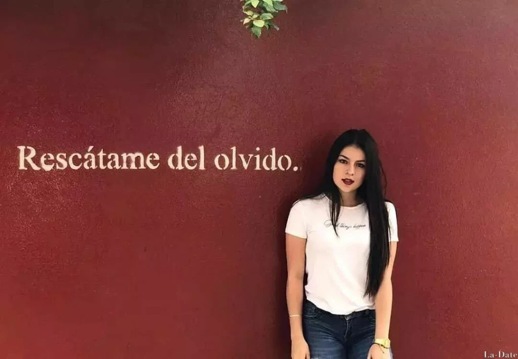 Natalia Estefania Profile image 1