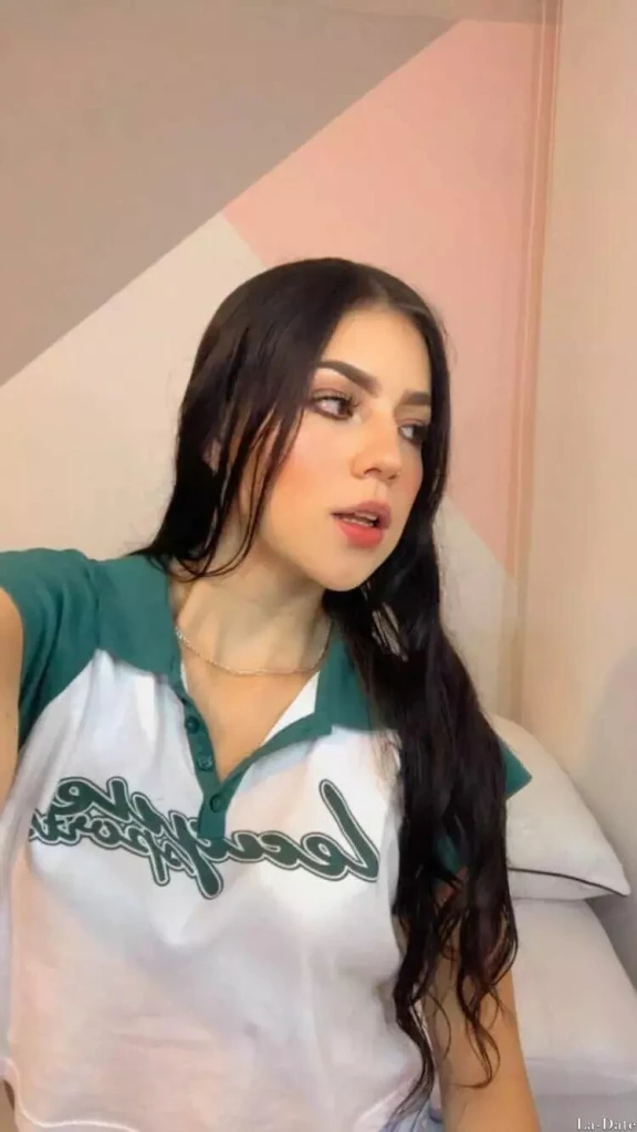 Natalia Estefania Profile image 2