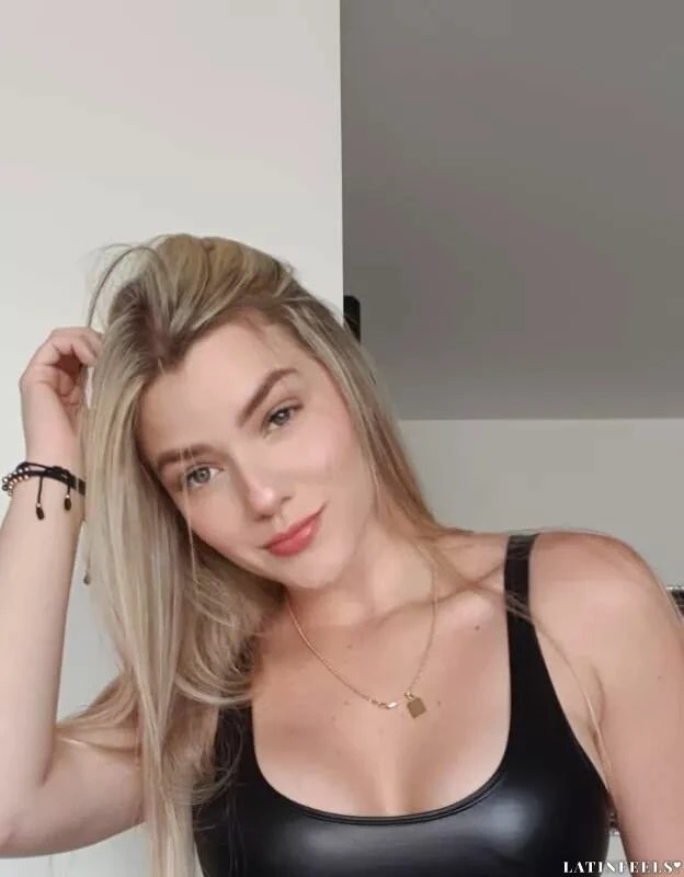 Camila Profile image 2