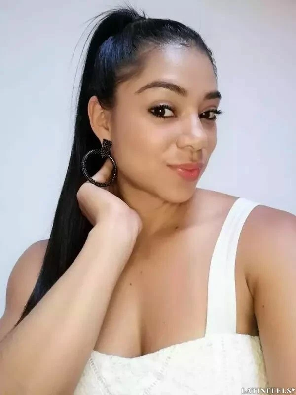 Andrea Profile image 5