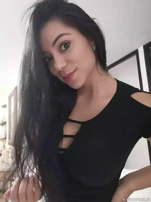 Andrea Profile image 4