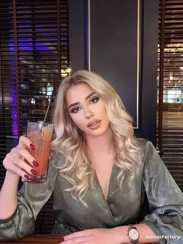 Tiana Profile image 4