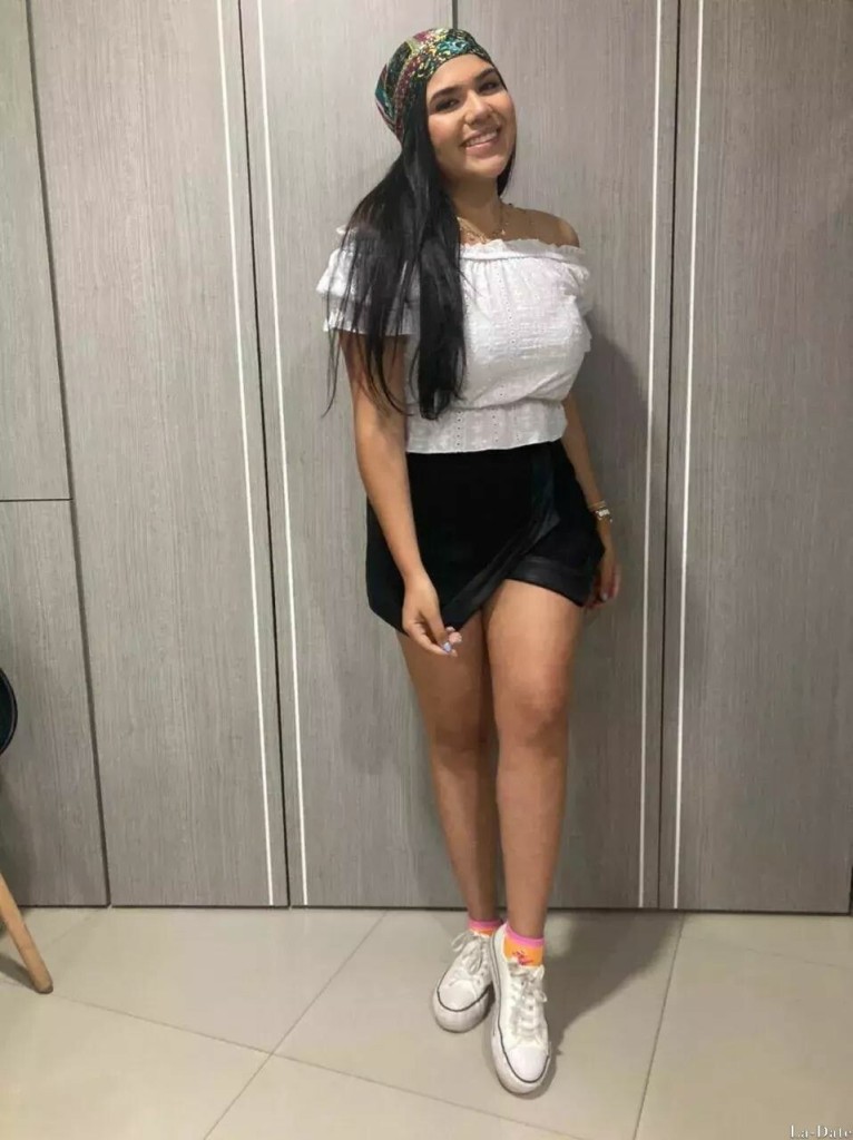 Nancy Profile image 2