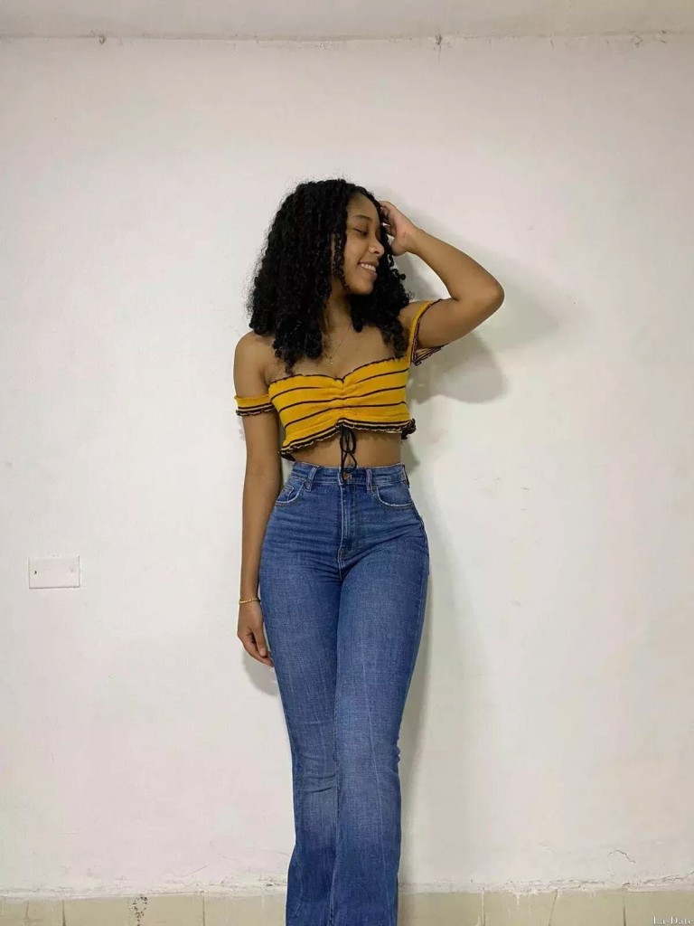 Yajara Profile image 1