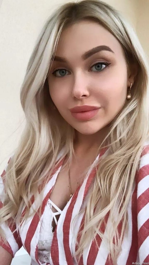 Anna Profile image 1