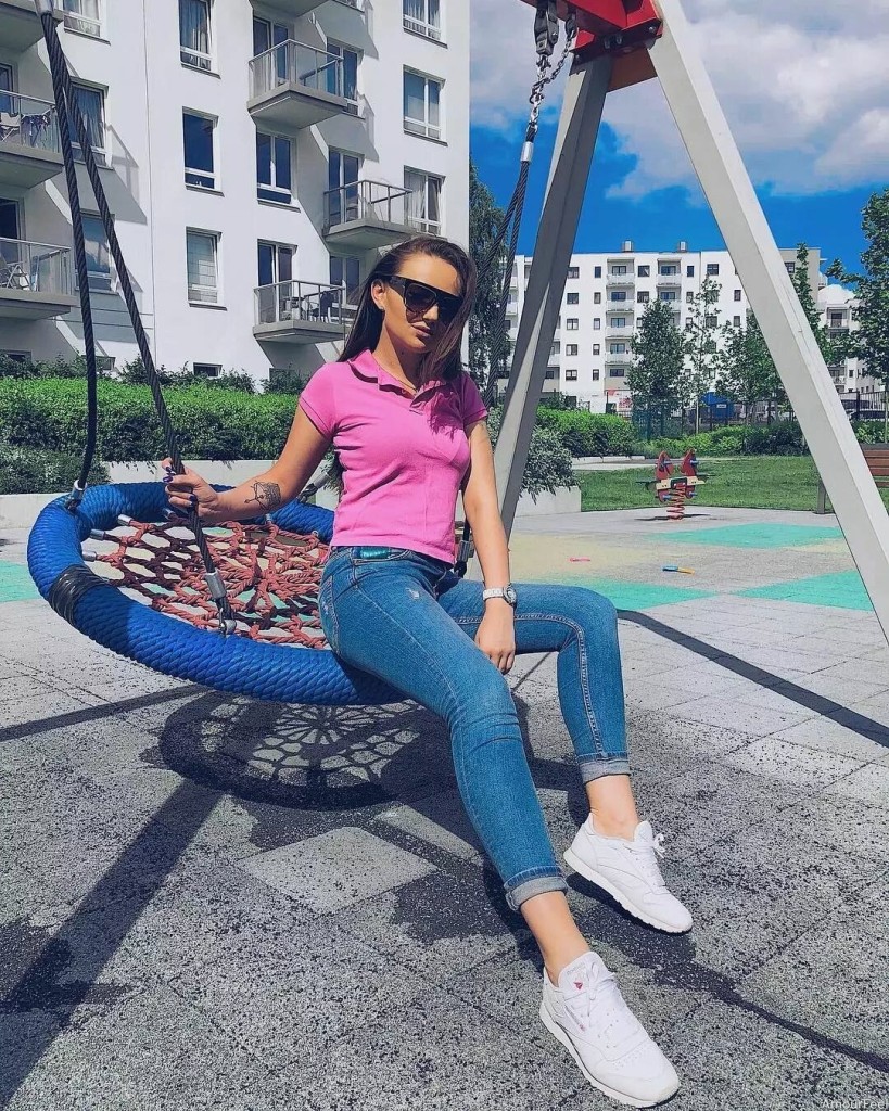 Vlada Profile image 6