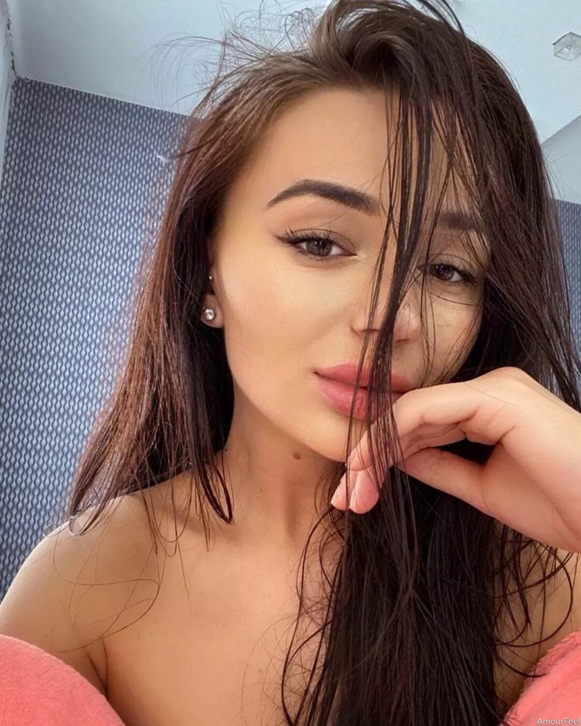 Vlada Profile image 5