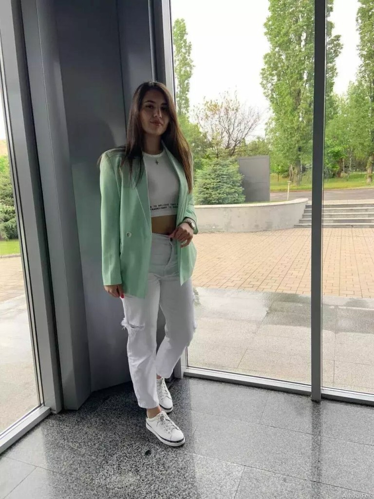 Iryna Profile image 1