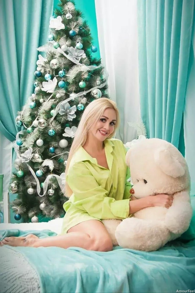 Yelena Profile image 1