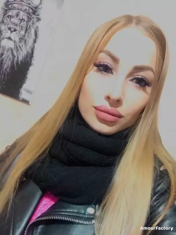 Olesya Profile image 1