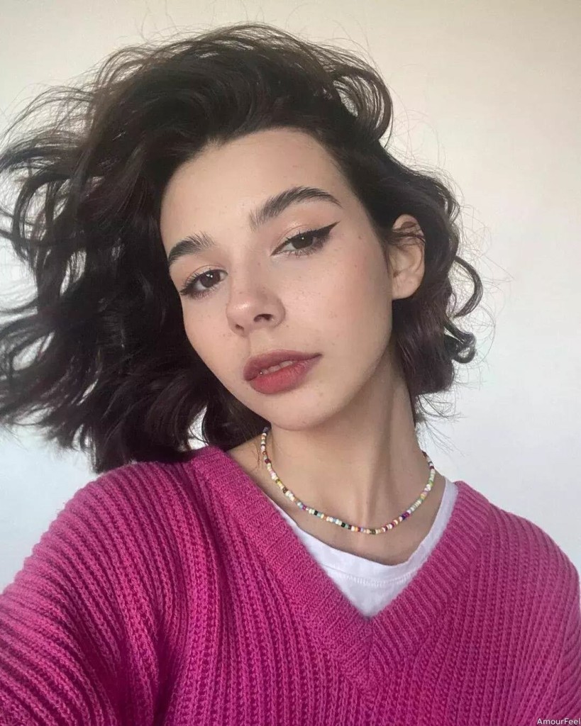 Viktoriia Profile image 4