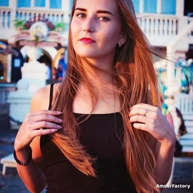 Ekaterina Profile image 1
